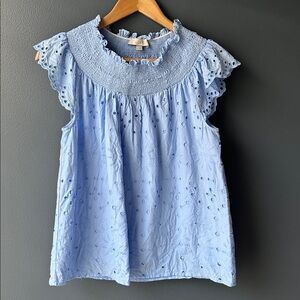 LOFT women’s Smocked sleeveless top sky blue ruffles eyelet size XS like new